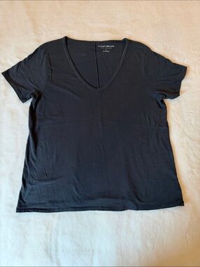 Lucky Brand Black V-Neck Short Sleeve Tee